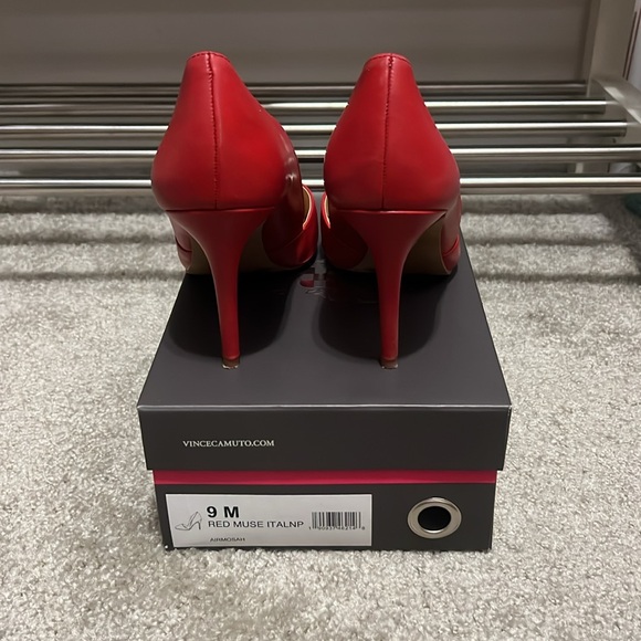 Red Leather Heel - Vince Camuto - Picture 5 of 5